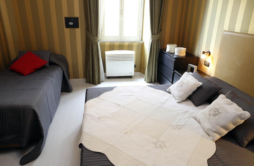 Caracciolo Guest House Roma Exterior foto