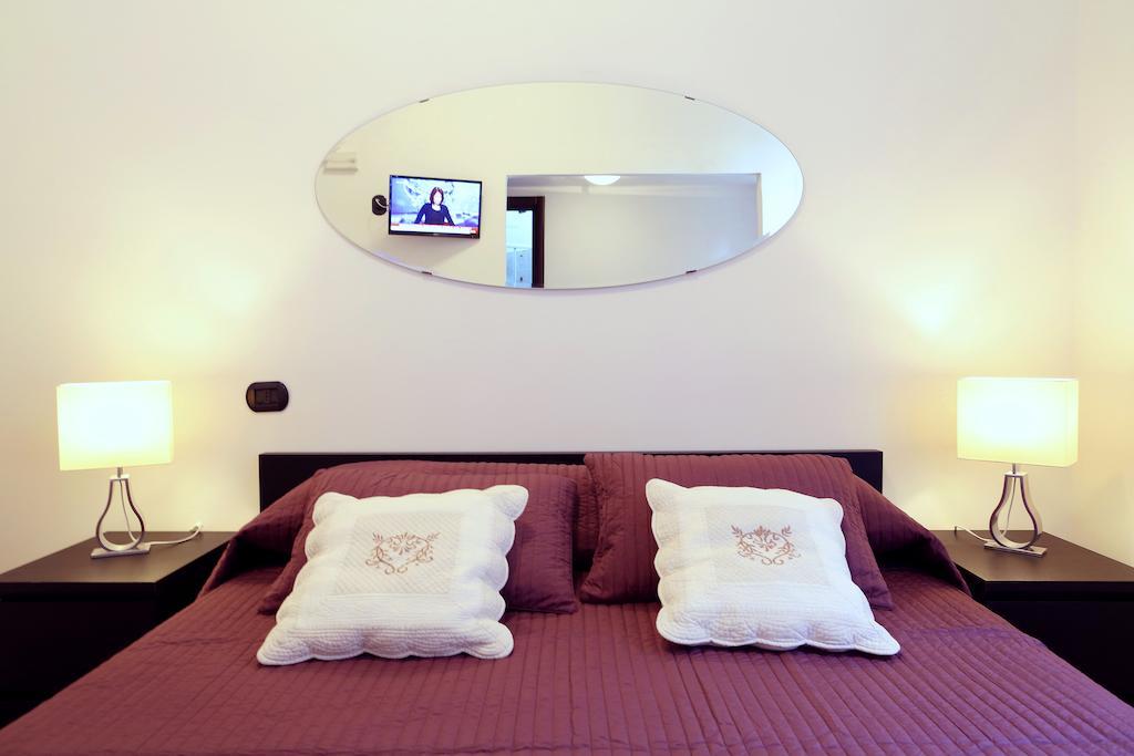 Caracciolo Guest House Roma Quarto foto